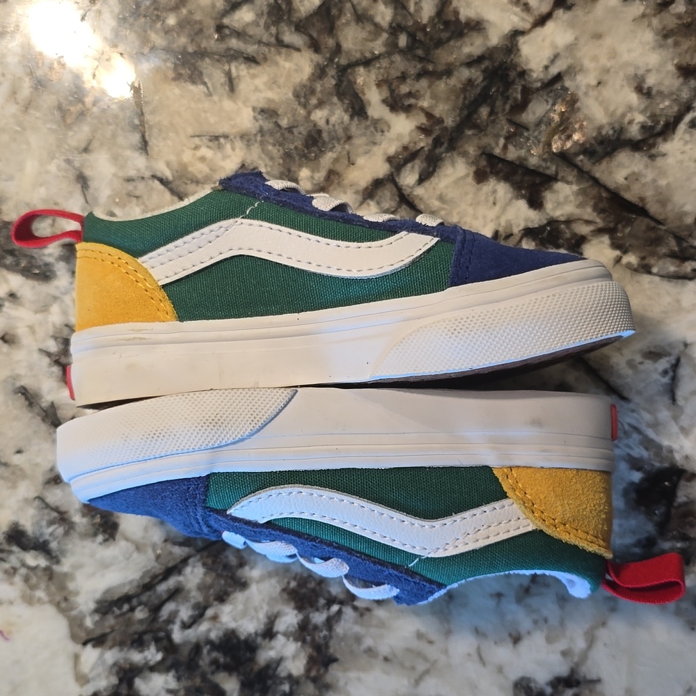 Toddler New Balance And Vans Set - Picture 8 of 15